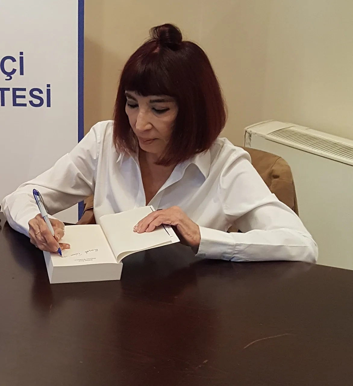 Gülriz Sururi portresi