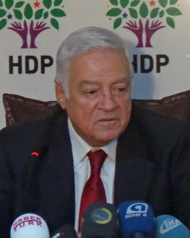 Dengir Mir Mehmet Fırat portresi