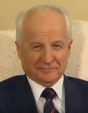 Kenan Evren portresi