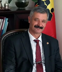 Fehmi Demir portresi